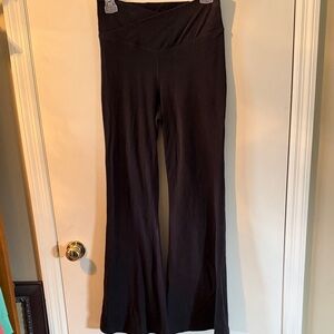 Old Navy Black Wide-Leg Flare Pants